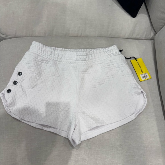 Eleven by Venus Williams - Picture 1 of 4